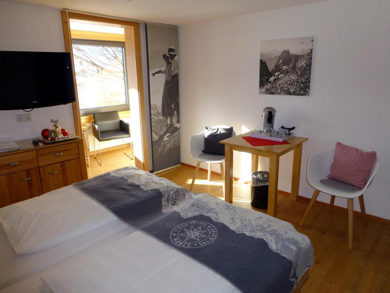 Hotel Engel Oberstdorf Ngoại thất bức ảnh